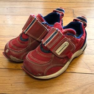 Red toddler shoes - size 8